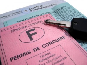 Dossier permis de conduire : economie, astuce, permis à points…