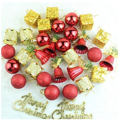 Set de décoration pour le sapin de Noël à 3 € (via code promo)